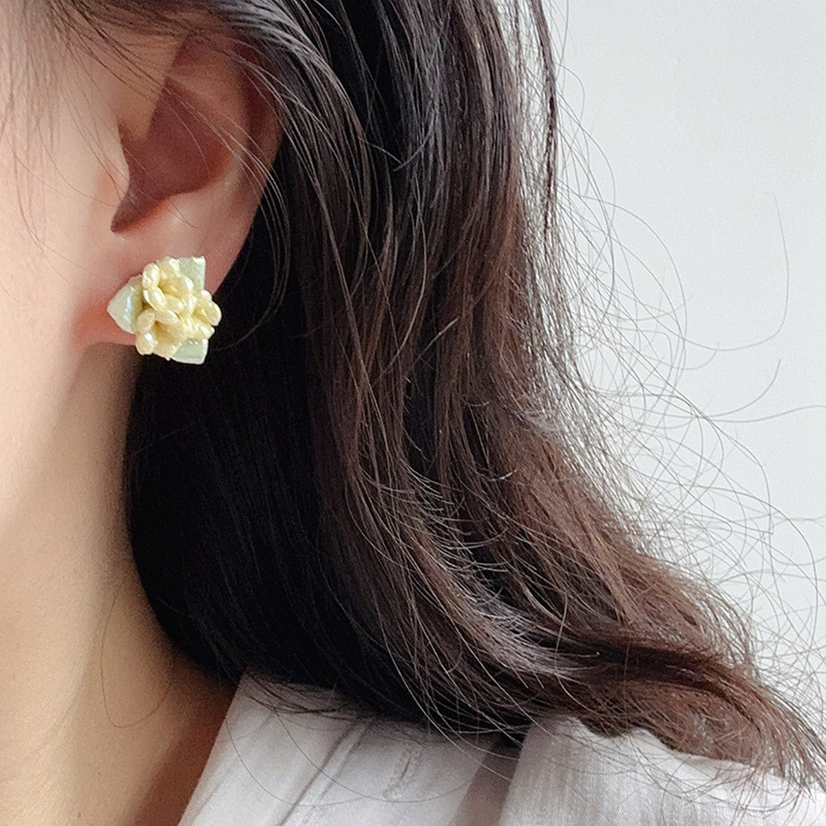 Ornamental Flower Ceramic Earrings - P I C N I C 