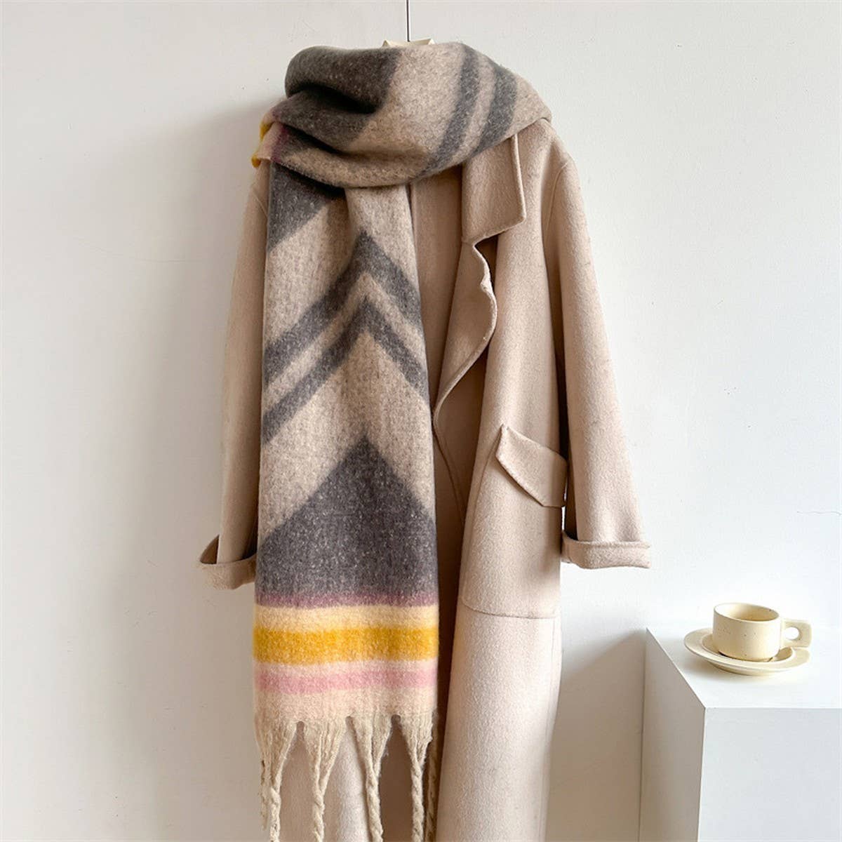 Chevron Stripe Pattern Scarf - P I C N I C 