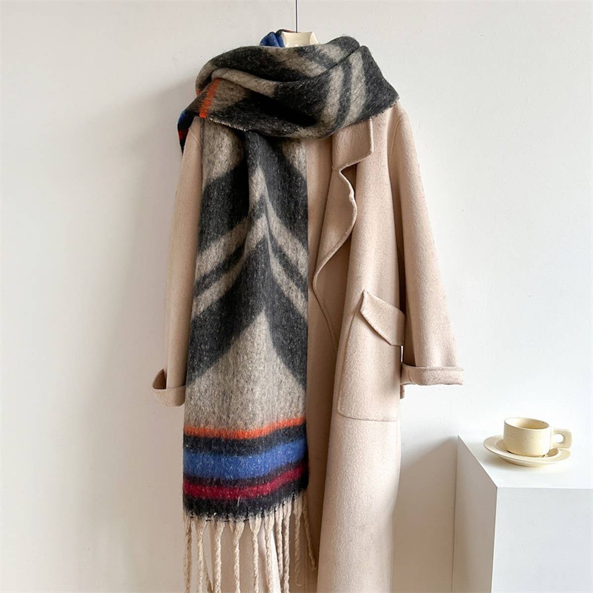 Chevron Stripe Pattern Scarf - P I C N I C 