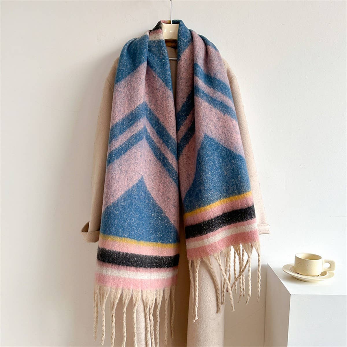 Chevron Stripe Pattern Scarf - P I C N I C 