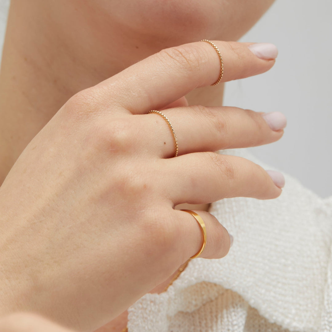 Bree Dainty Snake Gold Chain Ring - P I C N I C 