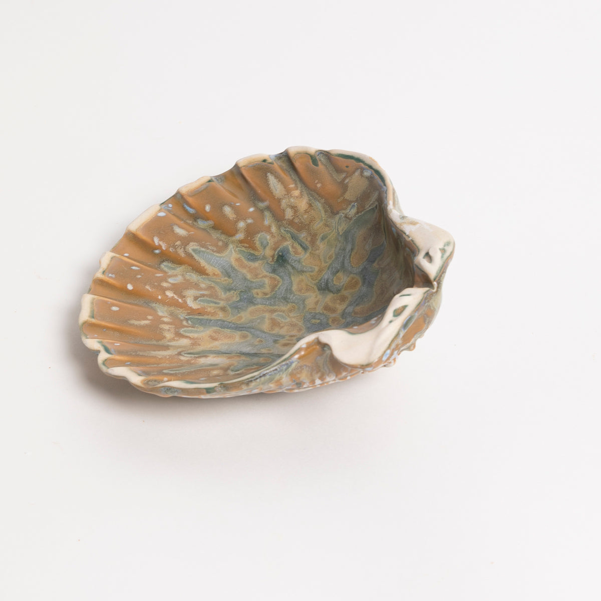 Stoneware Shell Dish - P I C N I C 