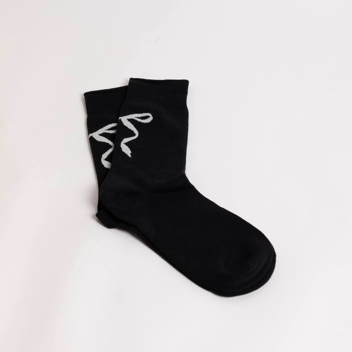 Bow Knot Mid Calf Socks - P I C N I C 