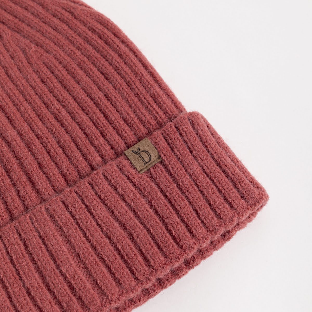 Solid Ribbed Cuff Beanie - P I C N I C 