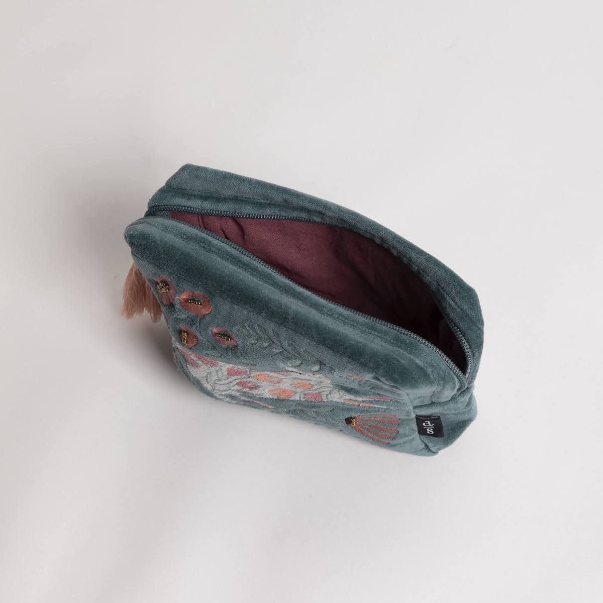 Catbloom Embroidered Velvet Pouch - P I C N I C 