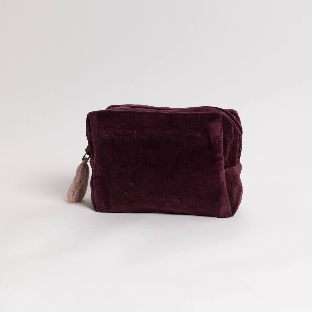 Plume Embroidered Velvet Pouch - P I C N I C 