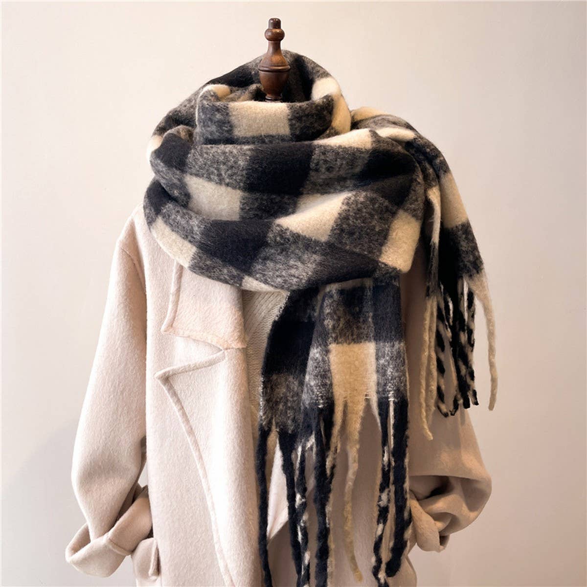 Winter Plaid Cozy Wrap Scarf - P I C N I C 